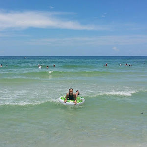 Meet your Posher, Lauren